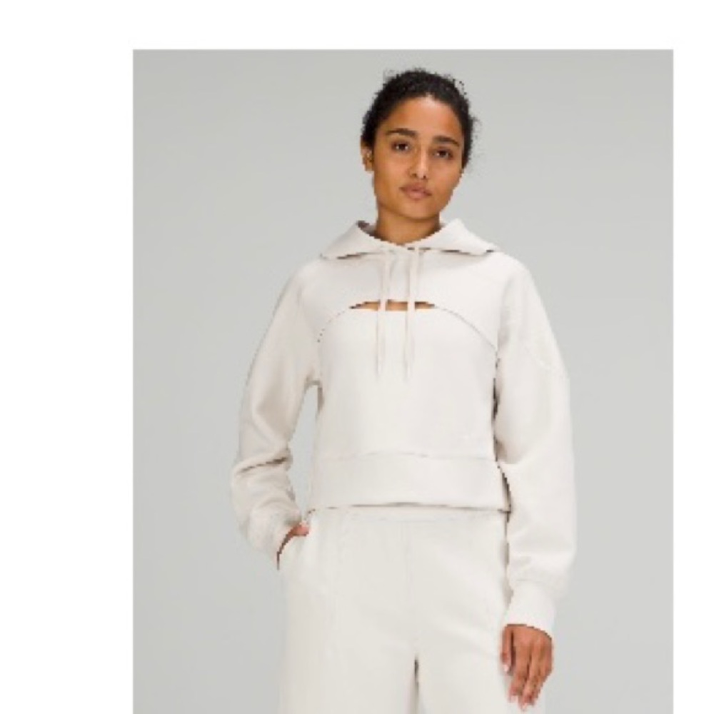 Lululemon get centered crop hoodie - size 10 - black